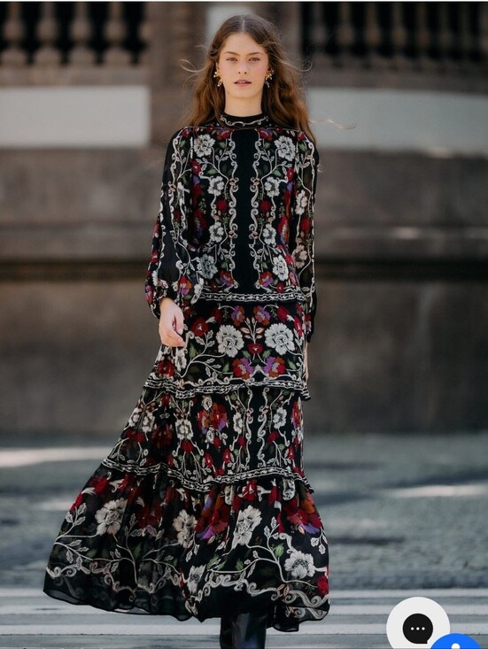 FARM Rio Dresses & Skirts - FARM Rio black rococo flowers ruffled maxi dress